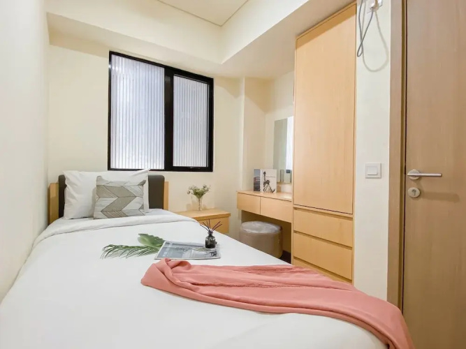 Spacious And Good 3Br At Meikarta Apartment