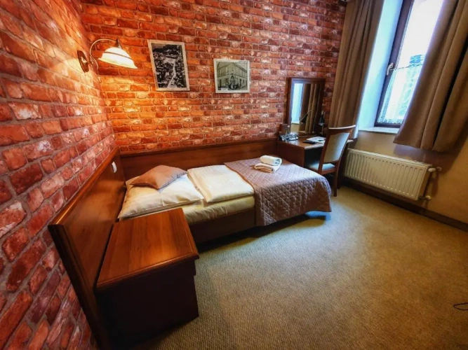 Standard Single room