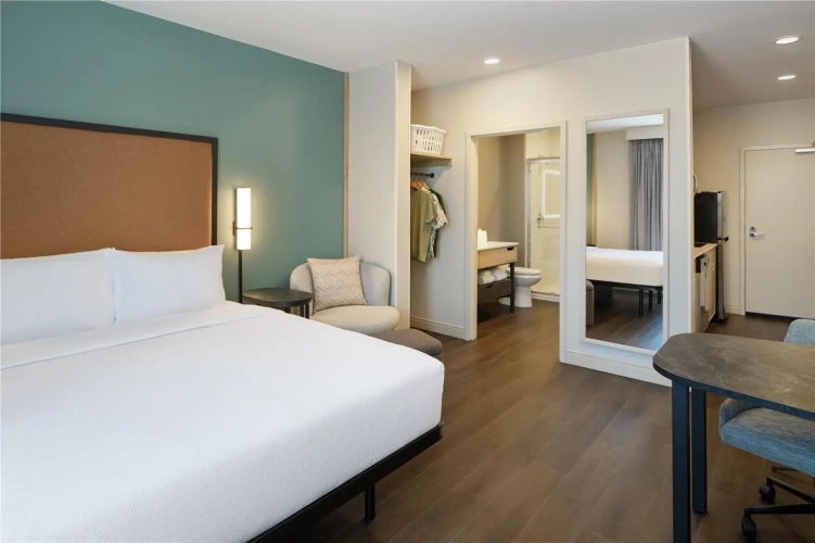 Double Suite