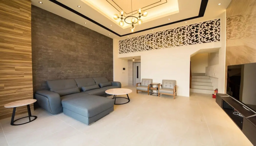 Yilan Siao Jhu