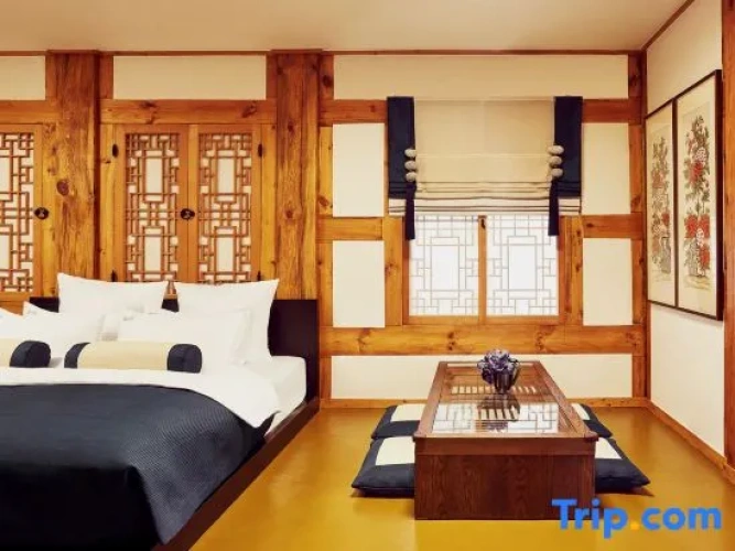 Royal Double Suite