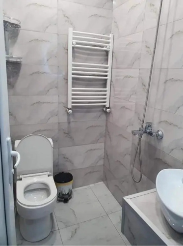 Nari Apartment