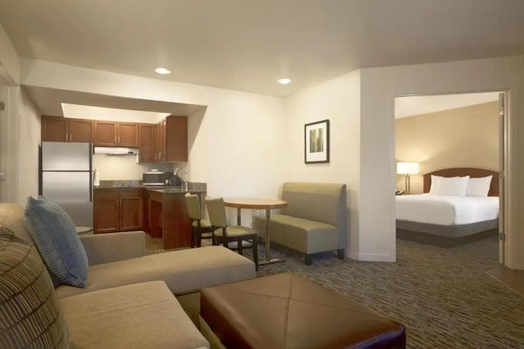 1 Bedroom Double Suite