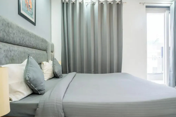 Housr 3 BHK Apartment Sector 45 Gurgaon