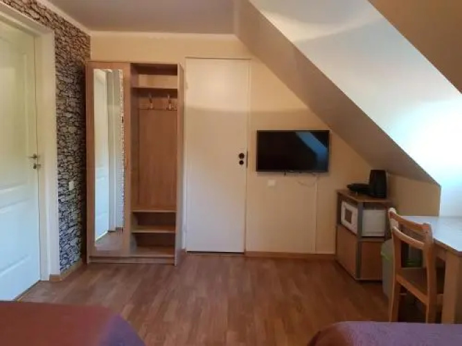 Parnu Mnt 27 Hostel