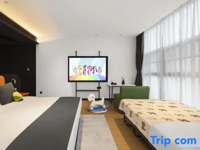 Standard Family room