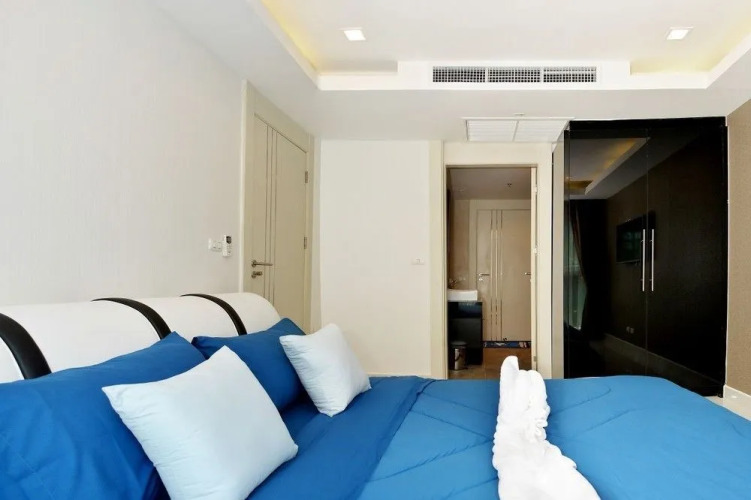 Cosy Beach View Condominium OfficialOver view