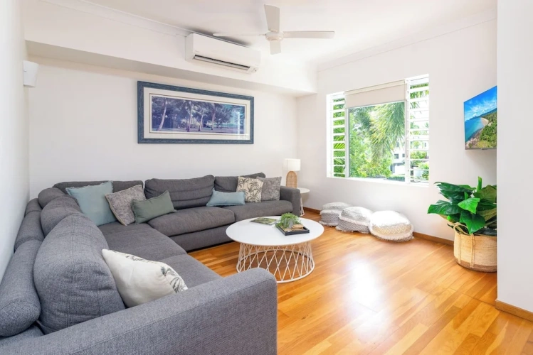 1 Bedroom Apartment with balcony