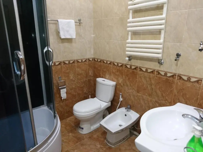 Large 5 Bedroom Luxury Villa