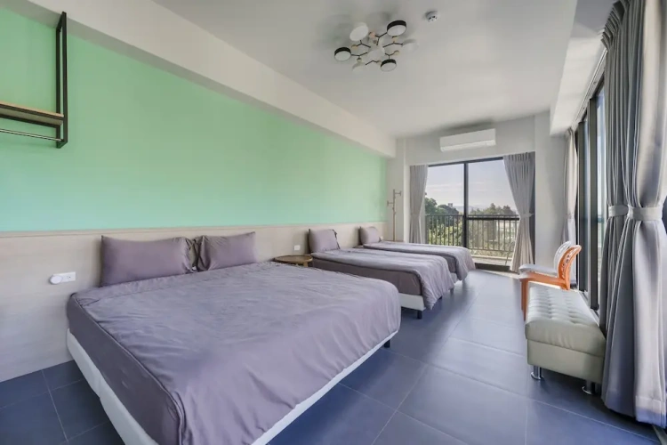 Standard Quadruple room with balcony