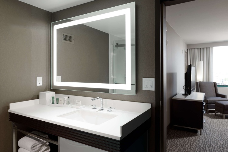 Hilton Woodland Hills/Los Angeles photo 12