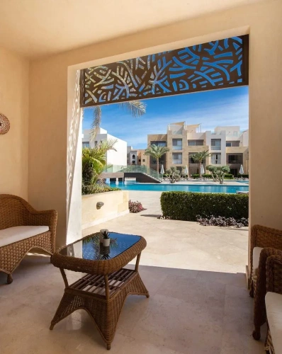 Standard room with pool view