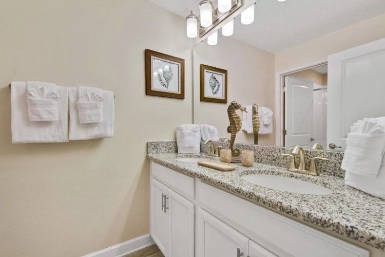 Charming Vacation Townhome with Pool CG1576