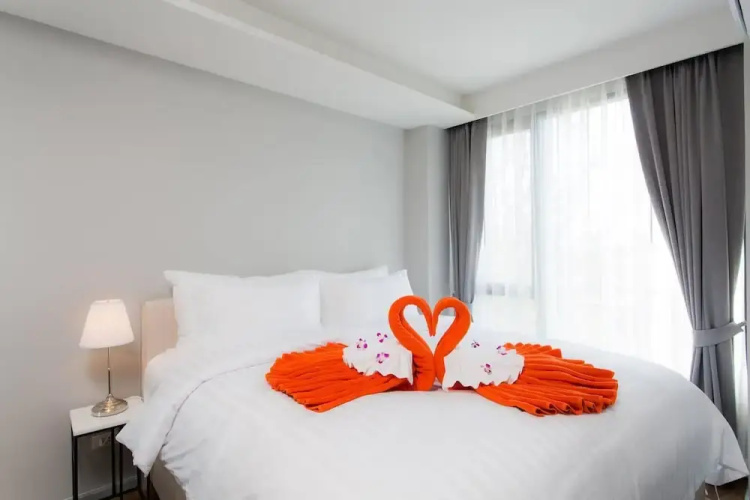 Superb Apt! 5 Mins to the Beach
