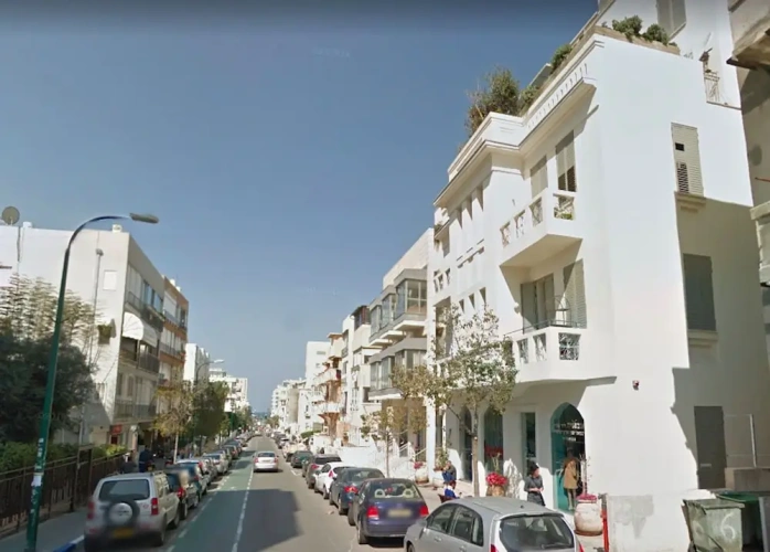 2 Bedrooms Comfort Apartment with garden view