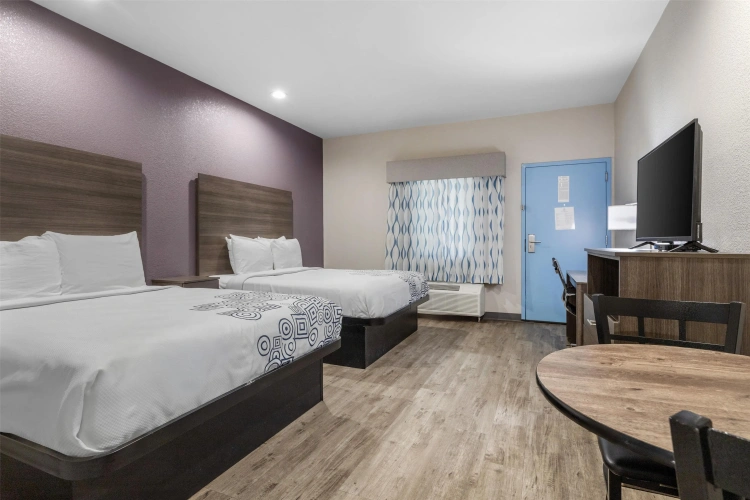 Quadruple Suite