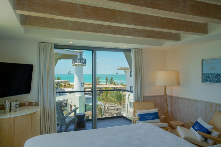 Delek Holbox