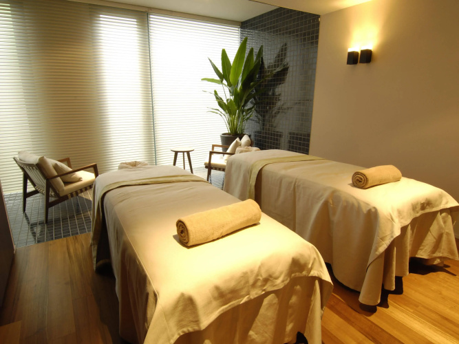Royal Oak Hotel Spa & Gardens