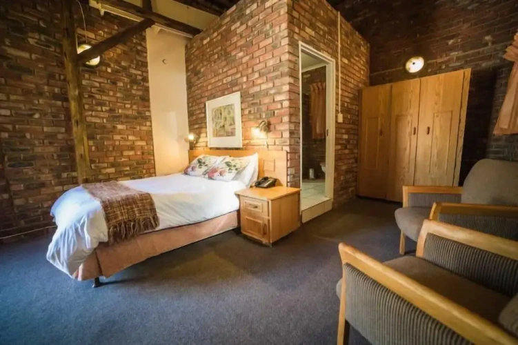 1 Bedroom Executive Suite