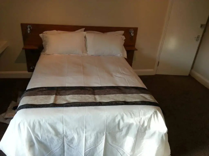 The Hadley Hotel