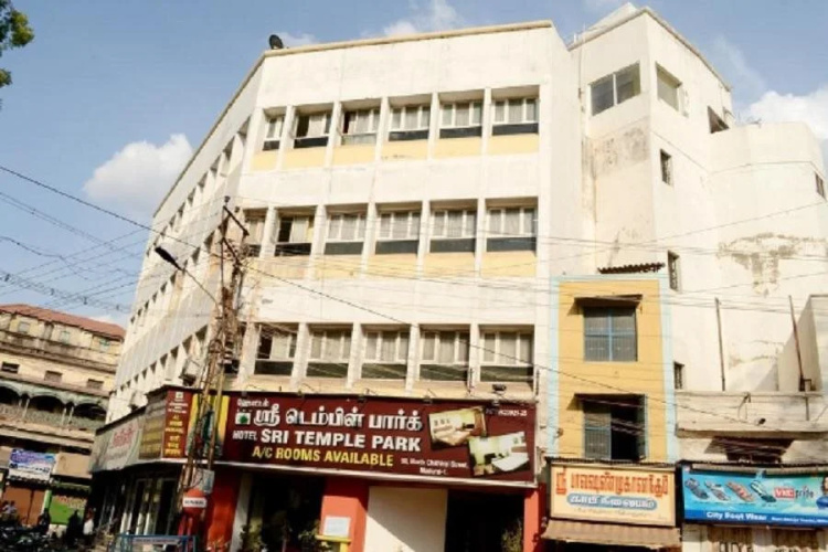 Sri Temple Park Hotel