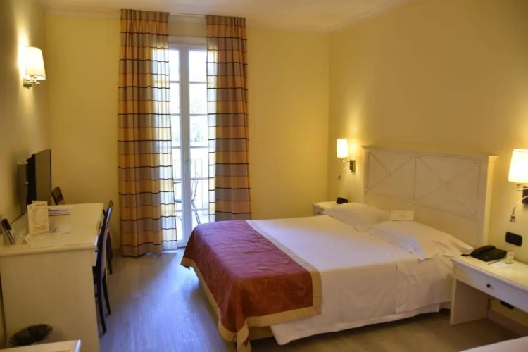 Deluxe Double room with balcony