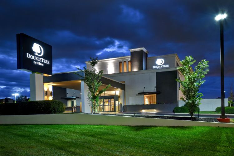 Doubletree By Hilton St. Louis Airport - Clayton, MO