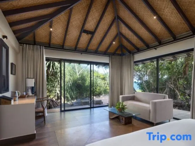Suite with sea view