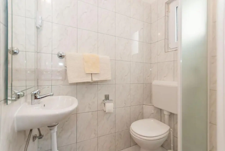 Apartment with sea view