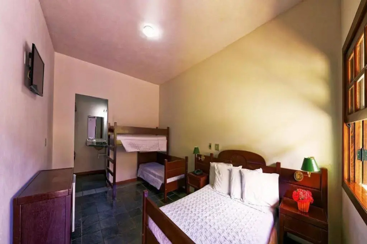 Flamboyant Hotel & Convention