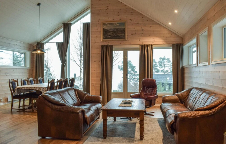 Beautiful Home in Jelsa With 3 Bedrooms