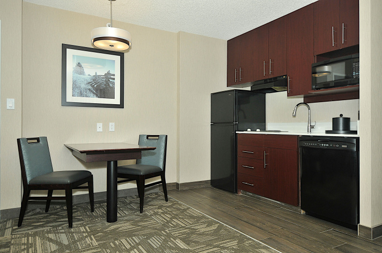 Hampton Inn & Suites by Hilton Calgary-Airport photo 32