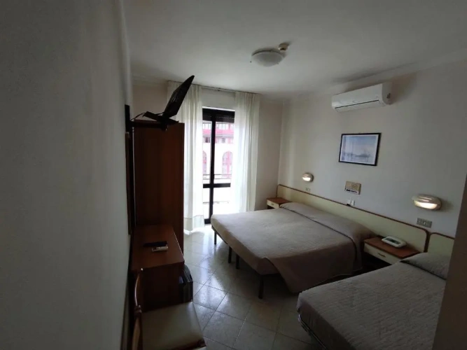 Comfort Triple room