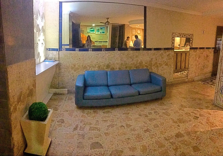 Hotel Toledo FL
