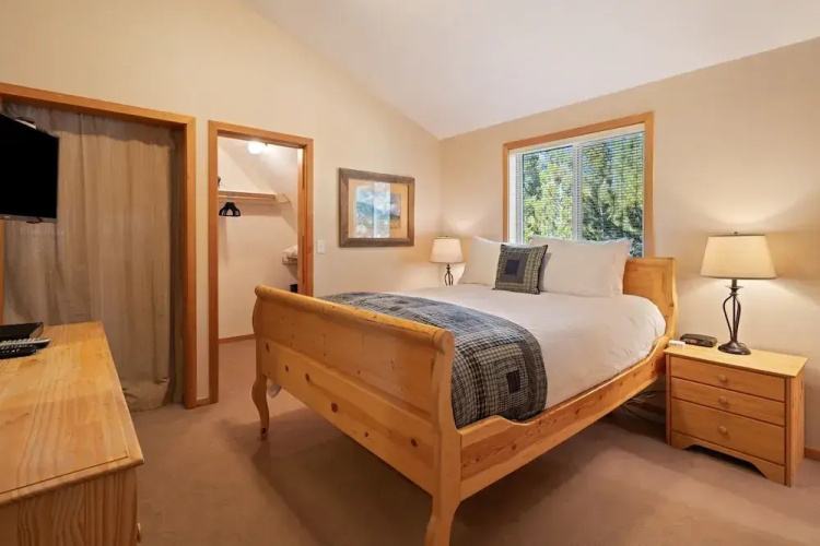 4 Umpqua 4 Bedroom Home