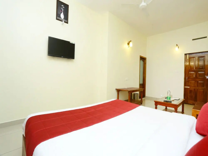 OYO 12937 Hotel Periyar Canopy