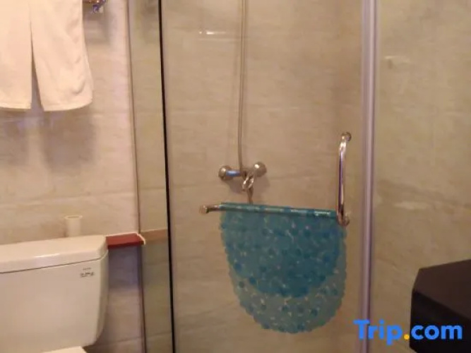 Yanghai Holiday Hotel