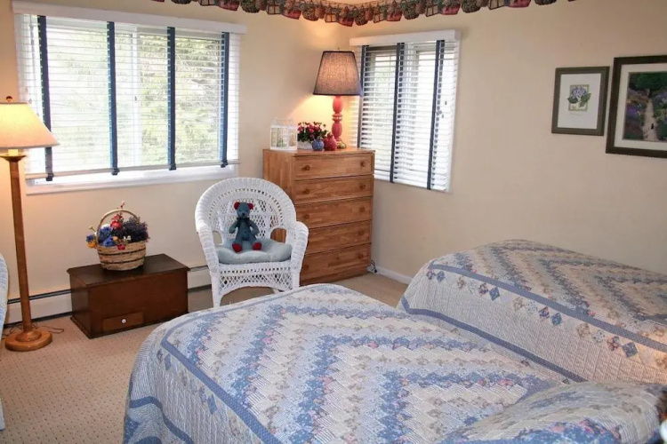 Fawn Valley Inn: 240