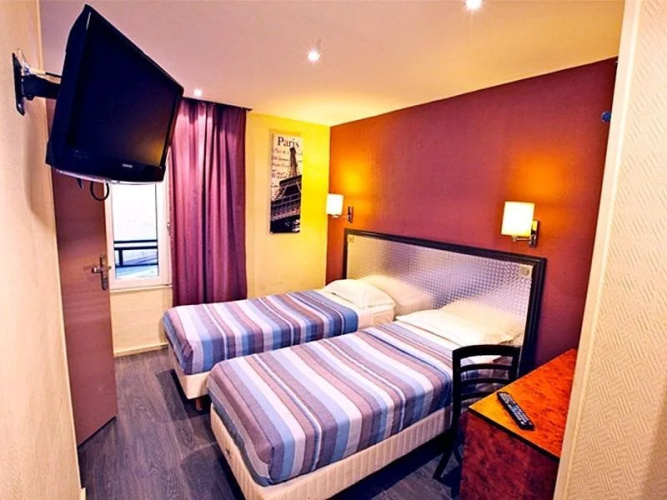 Plug Inn Boutique Hostel