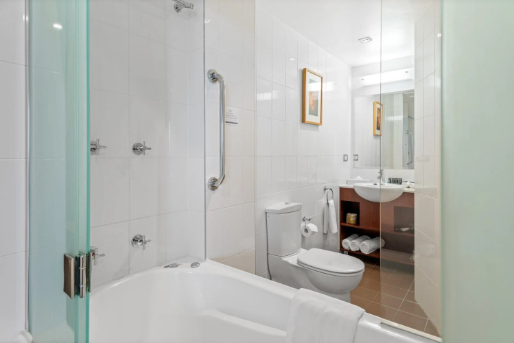 Amora Hotel Riverwalk Melbourne photo 12