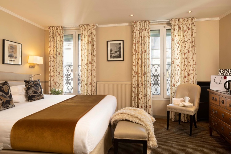 Superior room