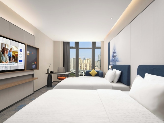 Business Twin room with city view