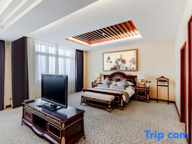 Presidential Suite