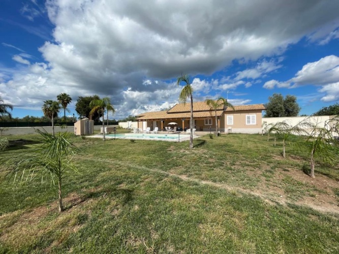 Villa