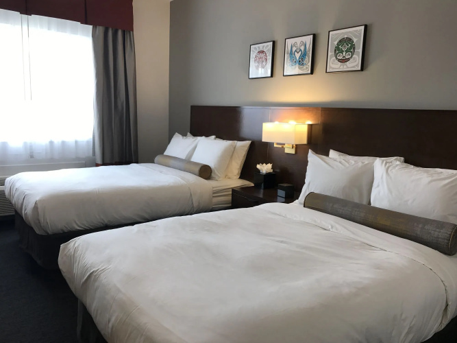 Edgewater Hotel