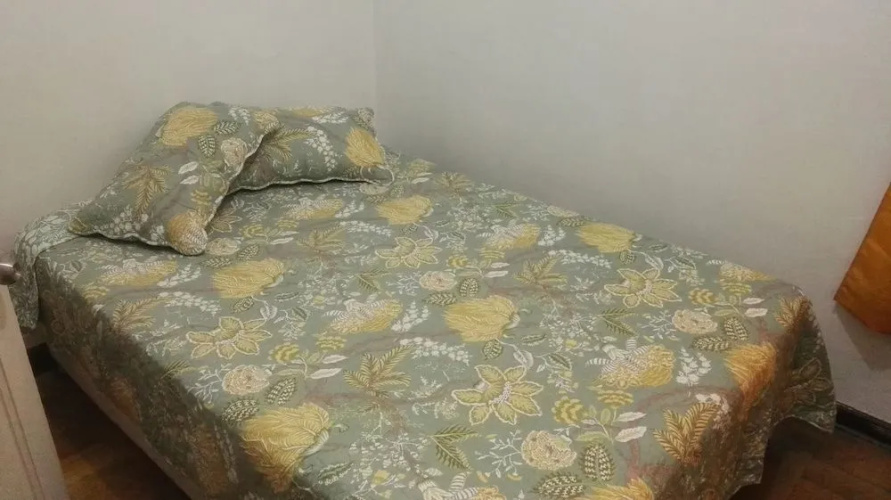 Hostel de'l Tata
