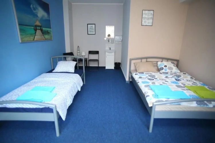 Standard Triple room