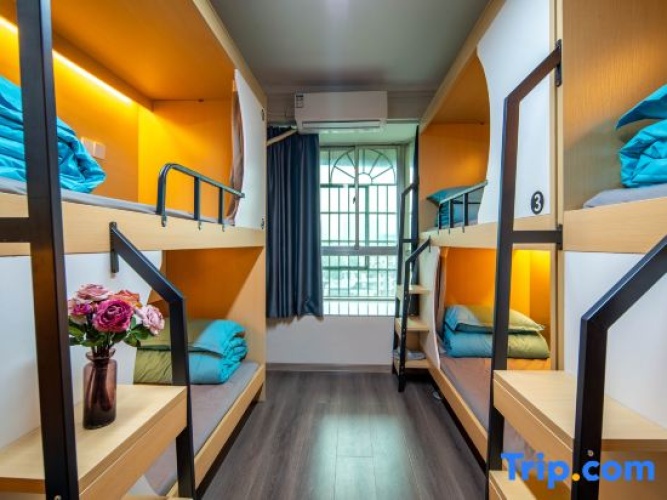 Bed in Dorm (male dorm)