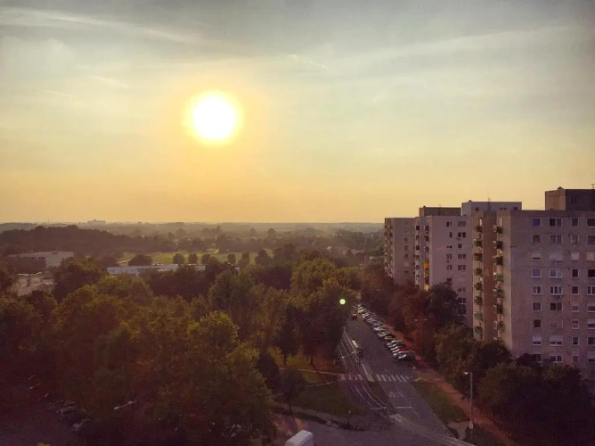 1 Bedroom Double Apartment with balcony and with city view