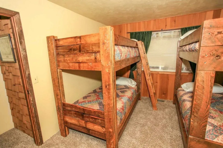Bravo Big Bear Lodge Two